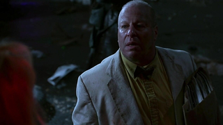 Pamela Anderson - Fil barbelé (1996)