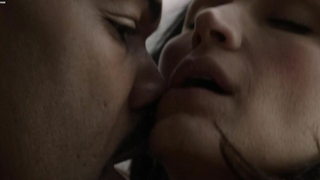 Lela Loren çıplak, Naturi Naughton - Güç s01e07 (2014)