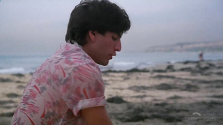 Вирджиния Мэдсен обнаженная, сексуальная сцена из фильма «Создатель» (1985)