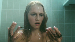 Teresa Palmer, - The Grudge 2 (2006)'daki sahne