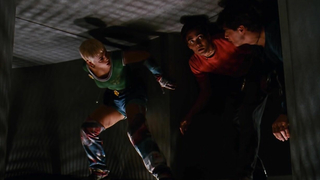 Alyssa Milano, scène dans Double Dragon (1994)