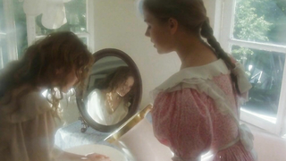 Елена Корикова обнаженная, сцена в Барышня - Крестьянка (1995)