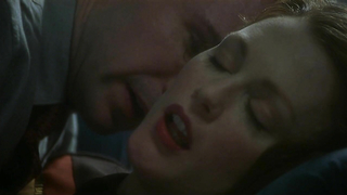 Julianne Moore nude , scene in - The End of the Affair (1999)