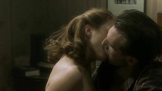 Julianne Moore nude , scene in - The End of the Affair (1999)