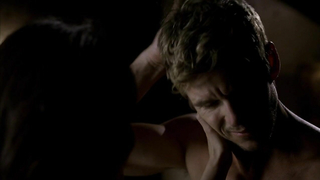 Karolina Wydra nuda, scena in True Blood s06e10 (2014)