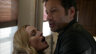 Обнаженная сцена с Хизер Грэм обнаженной, секс-сцена из сериала «Блудливая Калифорния» s07e08 (2014)