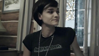 Nude video with Erin Marie Hogan , Elissa Dowling - Axeman at Cutter's Creek (2013)