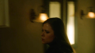 Alexa Vega nue, scène de sexe de The Tomorrow People s01e18 (2014)