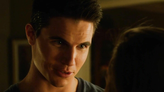 Alexa Vega - As Pessoas do Amanhã s01e19 (2014)