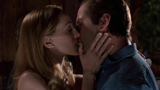 Сара Джессика Паркер обнаженная, сексуальная сцена из фильма «На расстоянии удара» (1993)