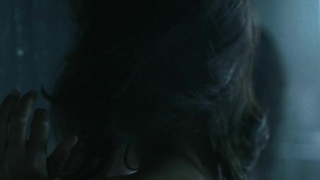 Nude video with Halle Berry - Gothika (2003)