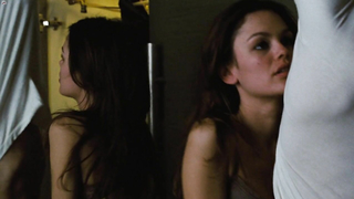 Nude video with Rachel Bilson - Jumper (2008)