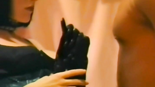 Dita Von Teese - Sara ile Romantizm (1995)