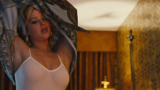 Jennifer Lawrence – American Hustle (2013)