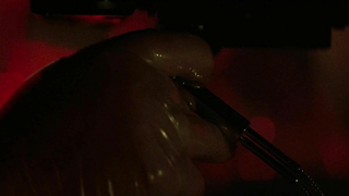 Stacey Travis - Quincaillerie (1990)