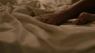 Weronika Rosati nue, scène de sexe de Luck s01 (2012)