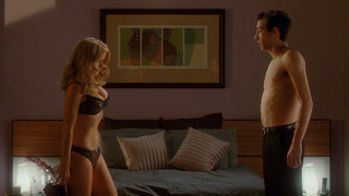 Alice Eve - Ela está fora do meu alcance (2010)