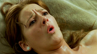 Duna Jove e Ana Maria Polvorosa nude, scena di sesso da Mentiras y gordas (2009)