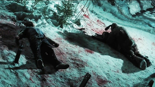 Marika Pekkarinen ve Veera W. Vilo çıplak, Bunny the Killer Thing (2015) filminden seks sahnesi