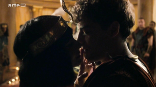 Pegah Ferydoni nuda, scena di sesso da Frauen, die Geschichte machten s01e04 (2013)