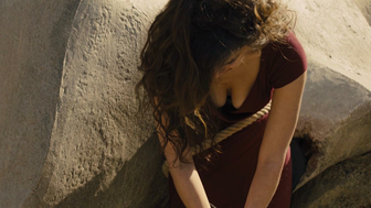 Berenice Marlohe Skyfall (2012)'den çıplak, seks sahnesi