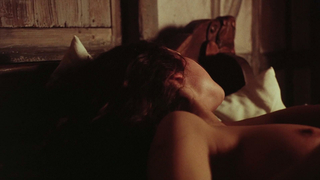 Nude video with Julia Ormond - Nostradamus (1994)