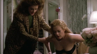 Nude video with Melanie Griffith and Elizabeth Whitcraft scene from Working Girl (1988)