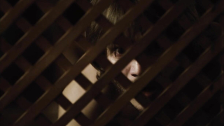 Saadet Aksoy Venuto al mondo filminden çıplak, seks sahnesi (2012)