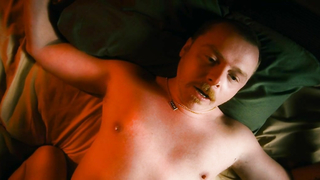 Alice Eve nua, cena de sexo de Big Nothing (2006)