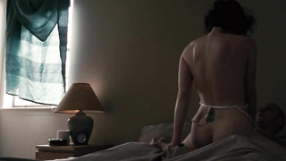 Nude video with Jena Malone and Lisa Joyce scene from The Messenger (2009)