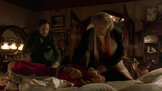 Sadie Frost nue, scène de sexe de Dracula de Bram Stoker (1992)