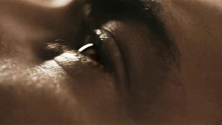 Cecile de France desnuda, escena de sexo de Mobius (2013)