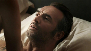 Cecile de France desnuda, escena de sexo de Mobius (2013)