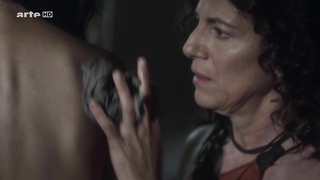 Карина Теста обнаженная, сексуальная сцена из Одиссея (2013)
