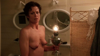 Sigourney Weaver nackt, Sexszene aus „Der Tod und das Mädchen“ (1994)