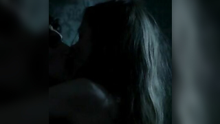 Сильвия Хукс обнаженная, постельная сцена из фильма «Девушка и смерть» (2012)