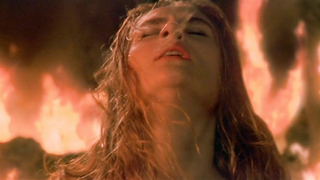 Emmanuelle Seigner nuda, scena di sesso da La nona porta (1999)