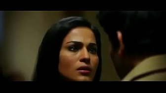 Ateşli ve baharatlı bollywood şarkısı