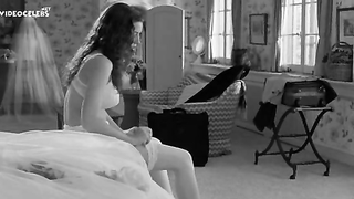 Scena erotica di Jessica Pare da Stardom (2000)