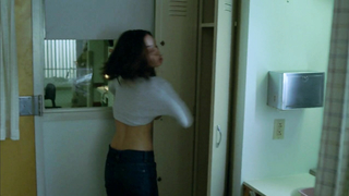 Эротическая сцена с Элизой Душку из фильма «Убийца по алфавиту» (2008)