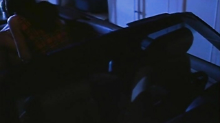 Lisa Boyle nuda, scena di sesso da Friend of the Family (1995)