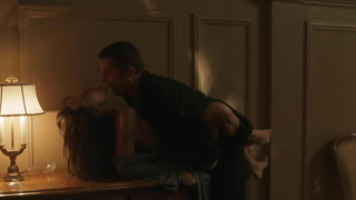 Angelina Jolie çıplak, Taking Lives (2004) filminden seks sahnesi