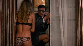 Nude video with Cameron Diaz scene from Gambit (2012)