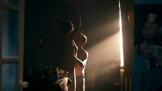 Nude video with Yuliya Snigir scene from Bratiya (2011)