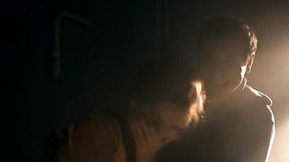 Nude video with Yuliya Snigir scene from Bratiya (2011)