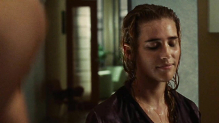 Nude video with Vahina Giocante scene from 30 Beats (2012)