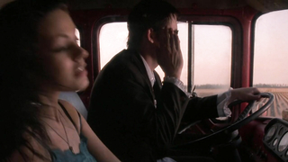 Scena erotica di Mila Kunis da Moving McAllister (2007)