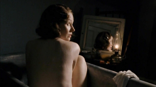 Miranda Otto nuda, scena di sesso da South Solitary (2010)