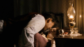 Miranda Otto nuda, scena di sesso da South Solitary (2010)