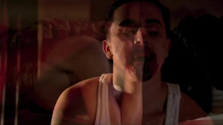 Tara Lightfoot desnuda, escena de sexo de 222 (2009)